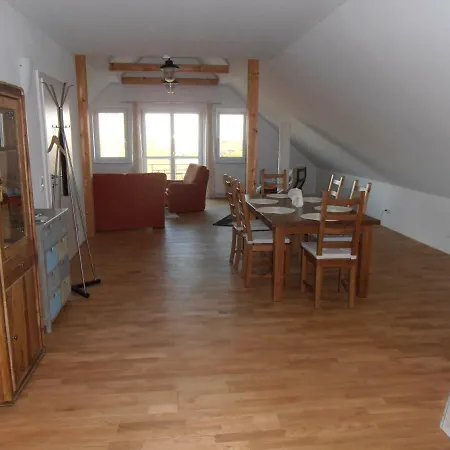 Ferienwohnung Am Kirchberg Jois Exterior photo